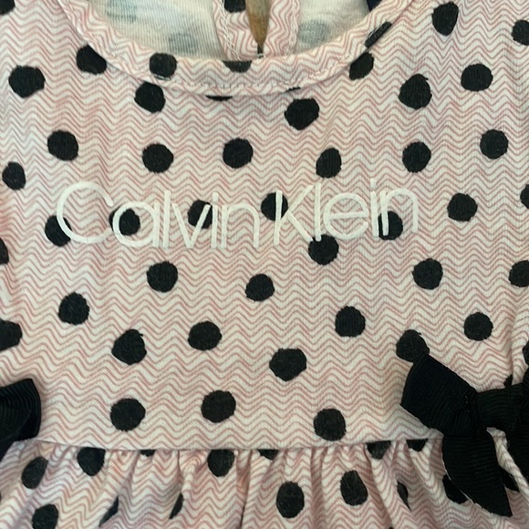 Calvin Klein Toddler (24mos) fancy shirt - Picture 2 of 3
